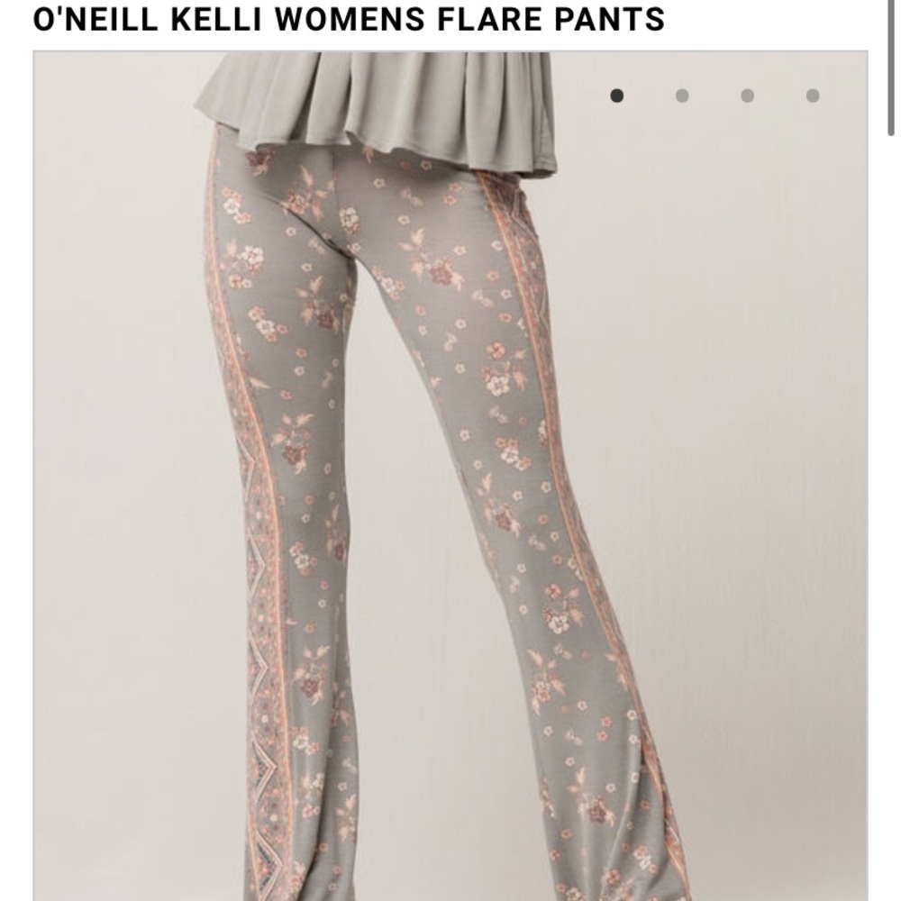 Flare pants - Picture 2 of 2
